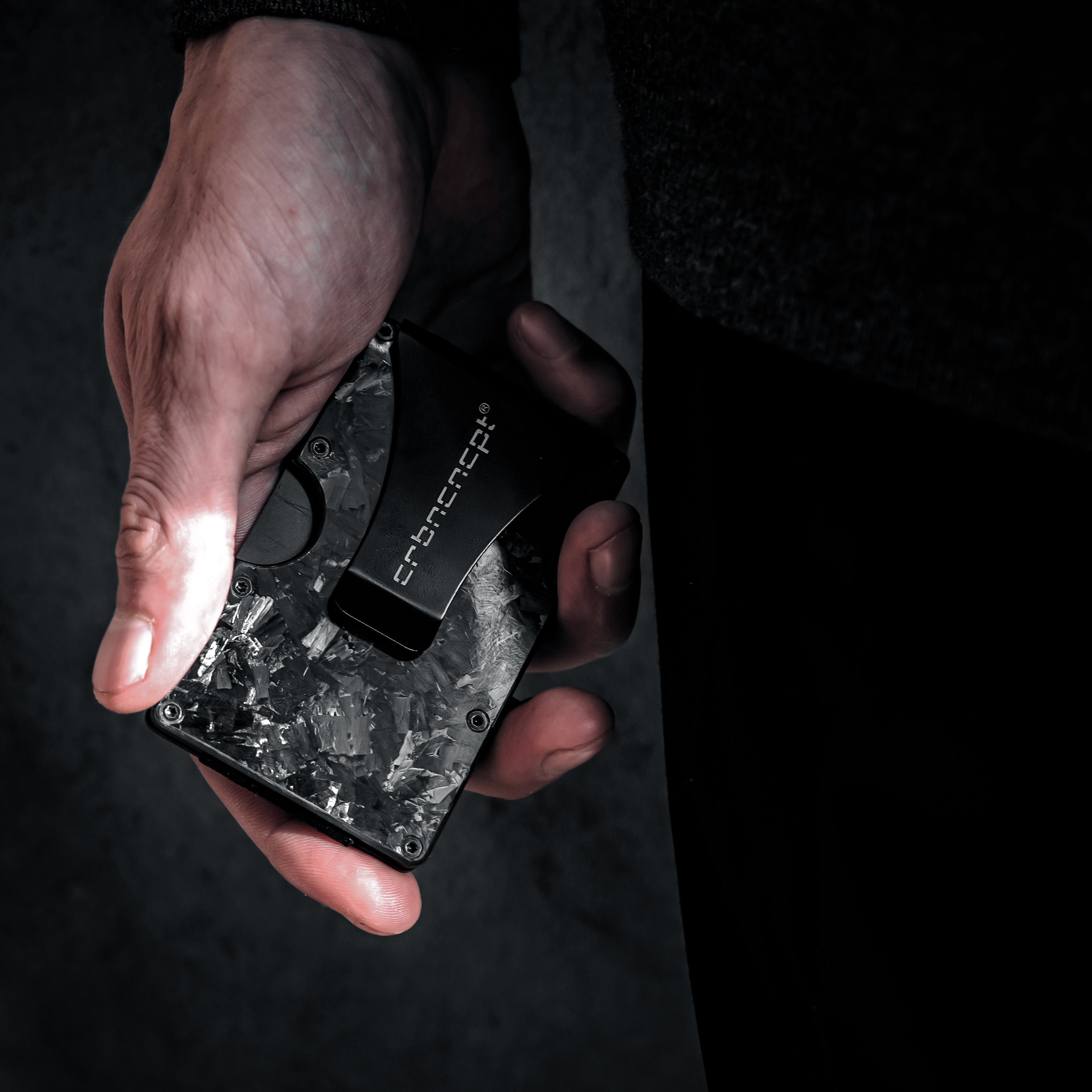 Forged Carbon Kartenetui mit Geldscheinklammer - CRBNCNCPT